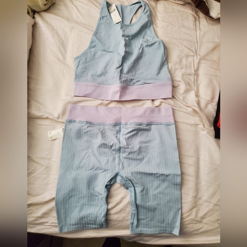 Anthropologie set size small